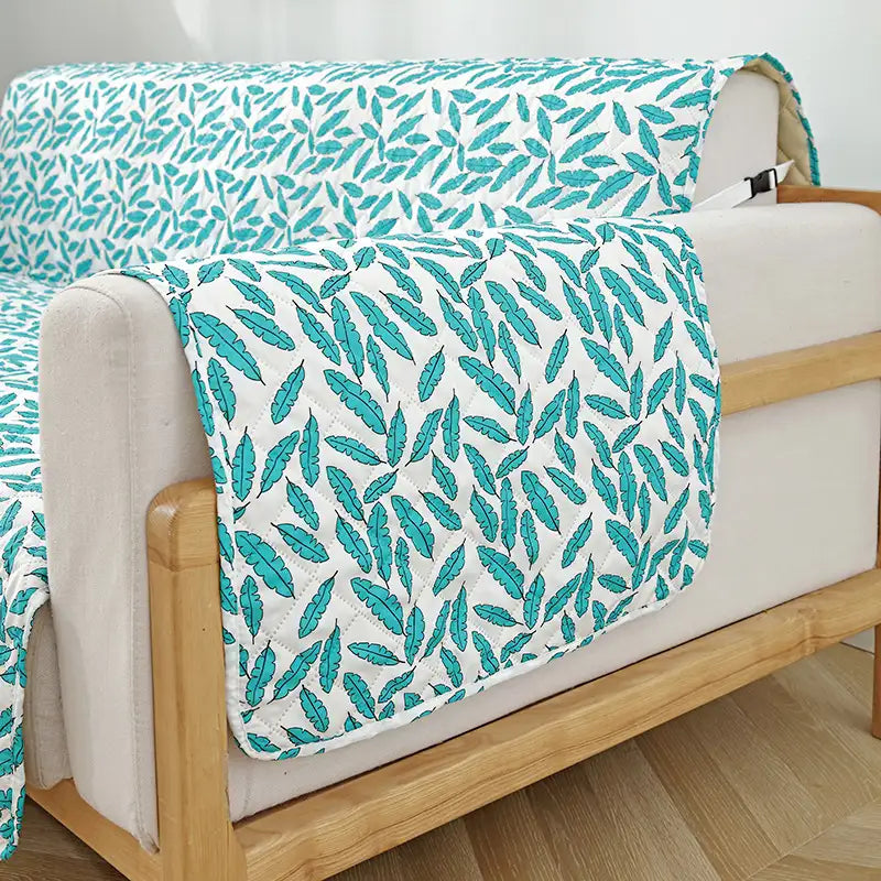 Leaf Print Quilted One-Piece Couch Cover with Non-Slip Elastic Straps